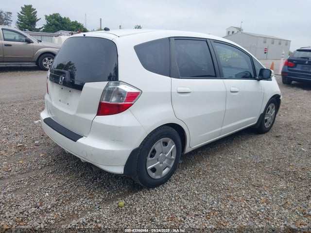 2013 Honda Fit მანქანა იყიდება აუქციონზე, vin: JHMGE8H38DC056915, აუქციონის ნომერი: 43300994
