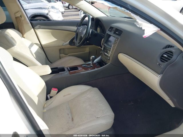 2011 LEXUS IS 250 JTHBF5C20B5146288 Photo 4