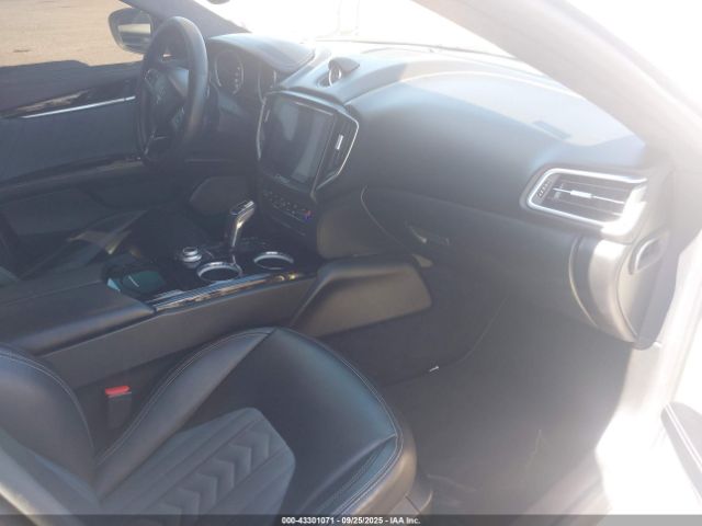 2019 MASERATI GHIBLI ZAM57YSL9K1312740 Photo 4