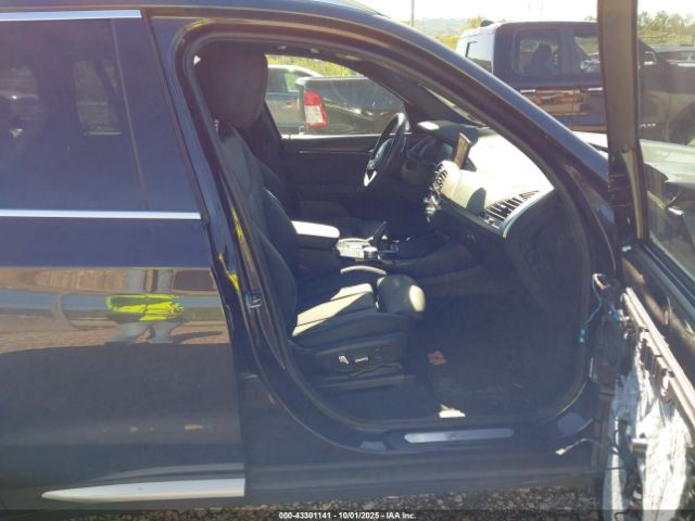 2021 BMW X3 PHEV 5UXTS1C00M9F21618 Photo 4