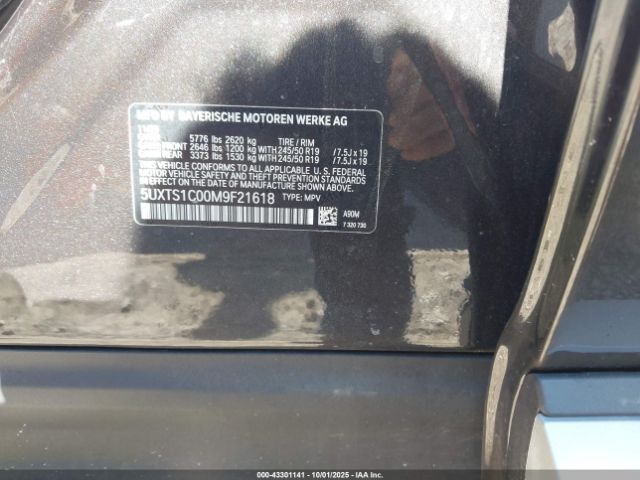 2021 BMW X3 PHEV 5UXTS1C00M9F21618 Photo 8