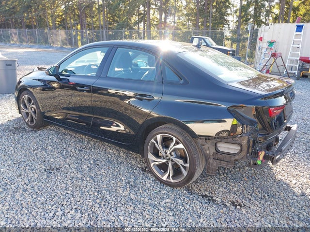 WAUAUDGY2PA012017 Audi 40 tfsi
