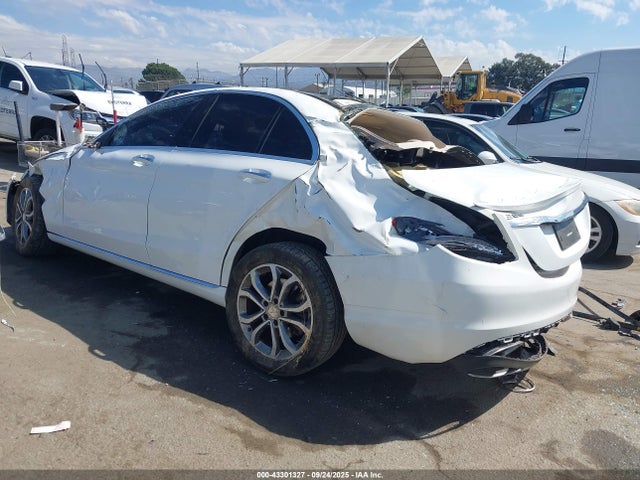 55SWF4JB5GU147053 Mercedes-Benz C-Class