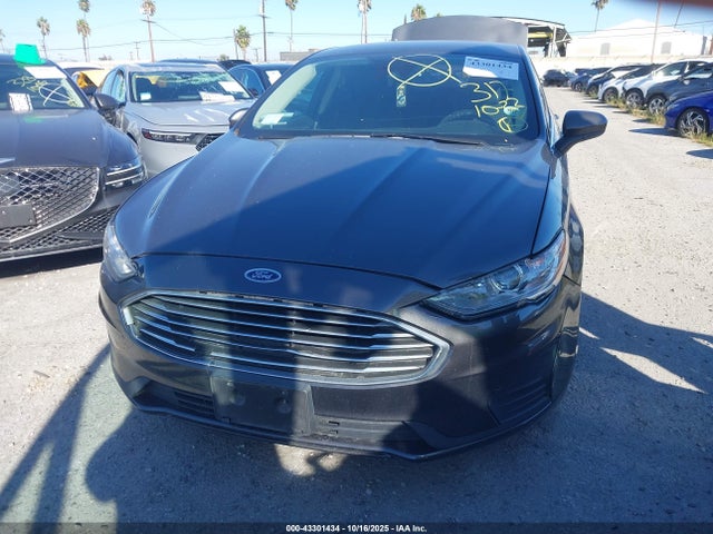 Ford Fusion 2019 3FA6P0LU0KR175250 Image 13