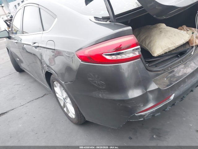Ford Fusion 2019 3FA6P0LU0KR175250 Image 12