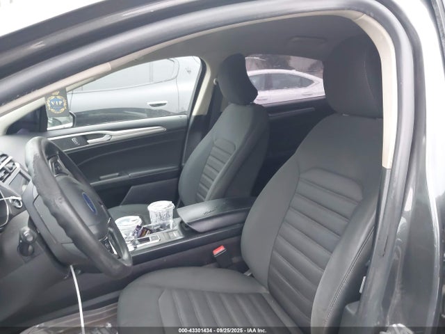 Ford Fusion 2019 3FA6P0LU0KR175250 Image 19