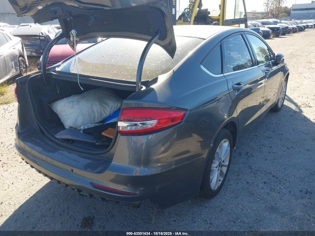 Ford Fusion 2019 3FA6P0LU0KR175250 Image 4