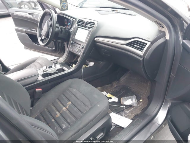 Ford Fusion 2019 3FA6P0LU0KR175250 Image 5