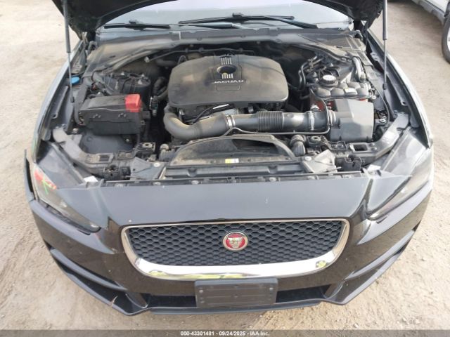 2017 JAGUAR XE SAJAD4BGXHA966342 Photo 9