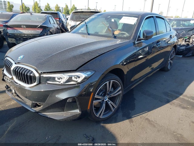 BMW 3 Series 330e 2024 3MW39FF0XR8E31121 Image 2