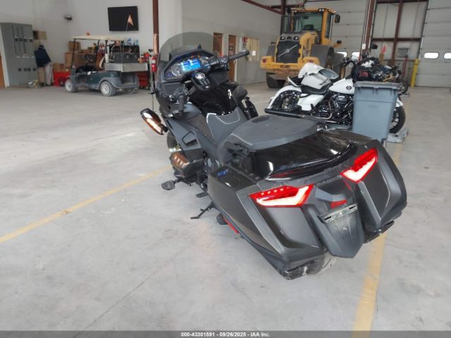 2024 HONDA GL1800 JH2SC7951RK601207 Photo 2