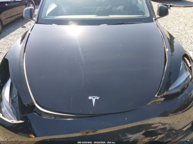 2023 TESLA MODEL Y 7SAYGDEE7PF853133 Photo 9