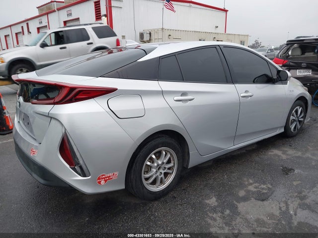 Toyota 2zr-fxe+1nm 2017 JTDKARFP1H3001537 Image 4