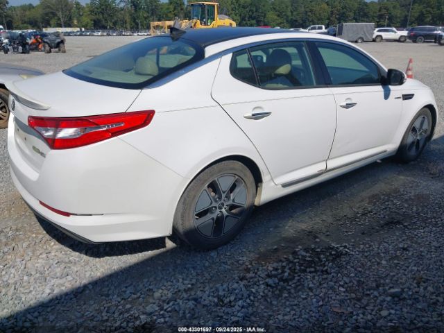 2013 KIA OPTIMA HYBRID KNAGM4AD2D5048052 Photo 3