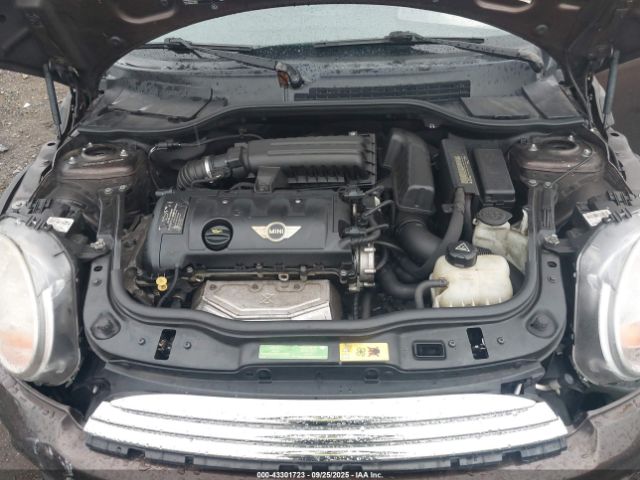 2011 MINI COOPER CLUBMAN WMWZF3C59BT187736 Photo 9