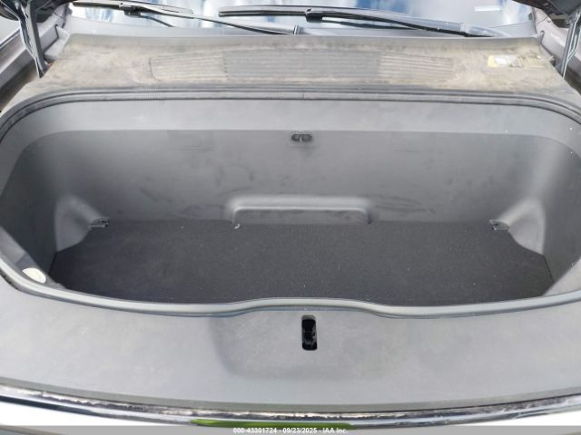 2023 RIVIAN R1T 7FCTGAAAXPN018860 Photo 9