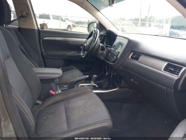 2018 MITSUBISHI OUTLANDER JA4AD3A37JJ004135 Photo 4