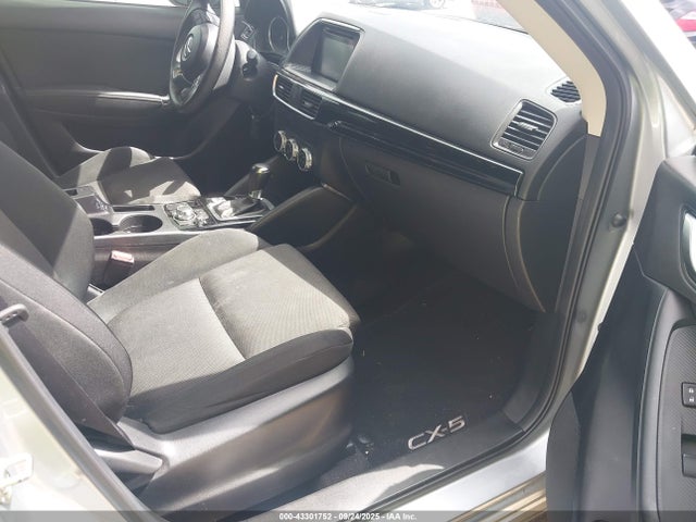 Mazda py 2016 JM3KE2BY3G0734285 Image 5