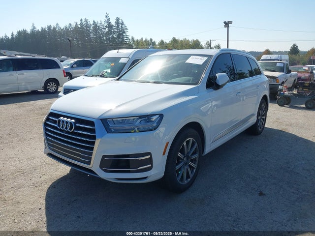 2017 AUDI Q7 WA1LAAF70HD002155 Photo 1