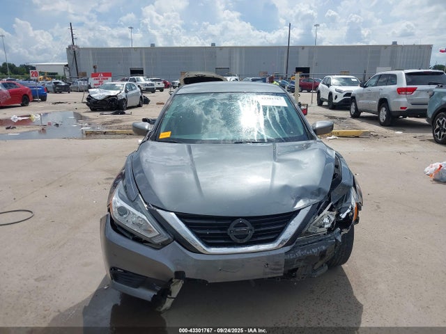 1N4AL3AP6HN344638 Nissan 2017