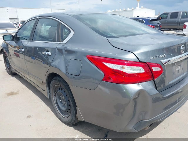 1N4AL3AP6HN344638 Nissan 2017