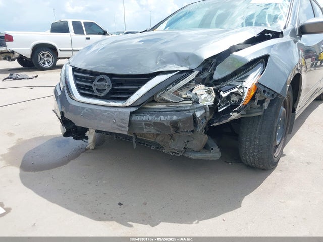 1N4AL3AP6HN344638 Nissan 2017