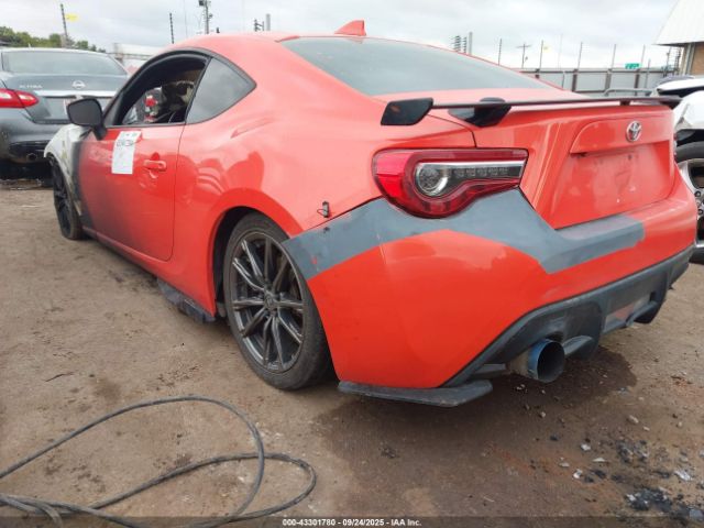 2017 TOYOTA 86 JF1ZNAA10H9706632 Photo 2