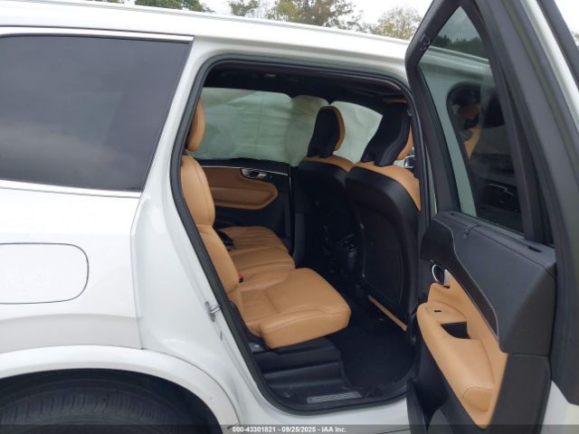 2022 VOLVO XC90 YV4A22PL9N1868569 Photo 7
