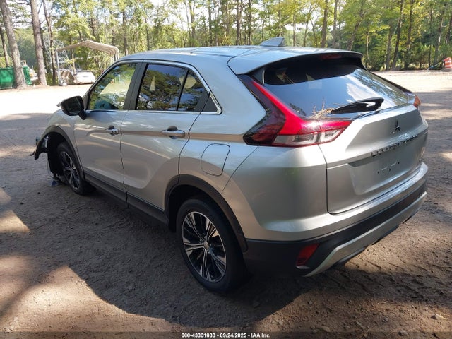 2022 MITSUBISHI ECLIPSE CROSS JA4ATWAA6NZ063106 Photo 2
