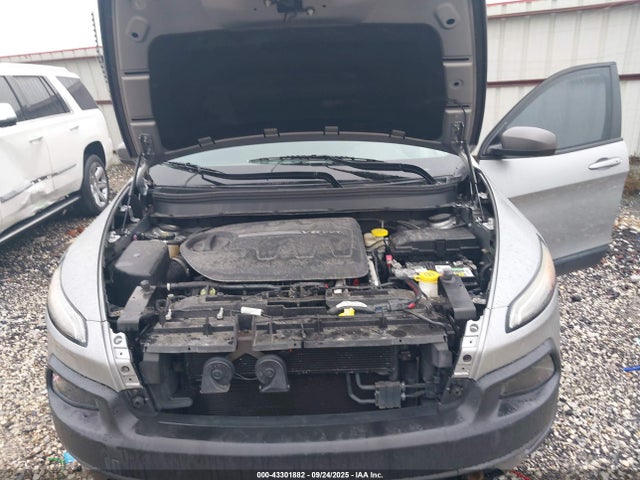Jeep Cherokee 2016 1C4PJMBS7GW115929 Image 10