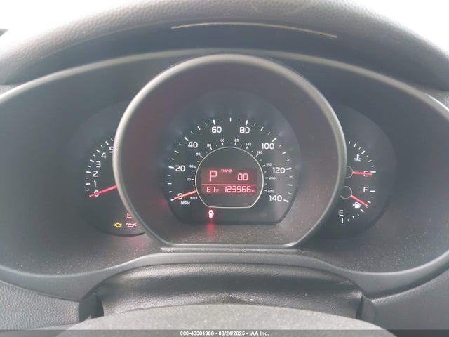 KIA dohc gdi nu 2015 KNDJP3A57F7749826 Image 7