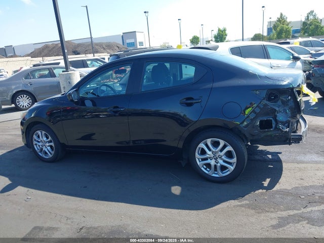 3MYDLBYV9HY167321 Toyota p5v