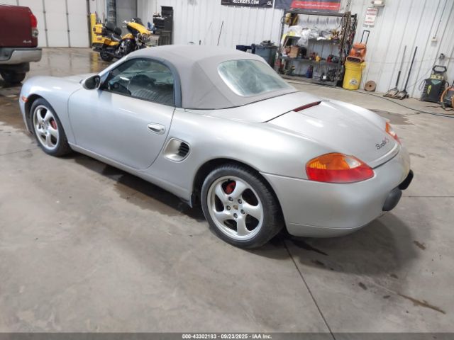 2002 PORSCHE BOXSTER WP0CB29812U662614 Photo 2