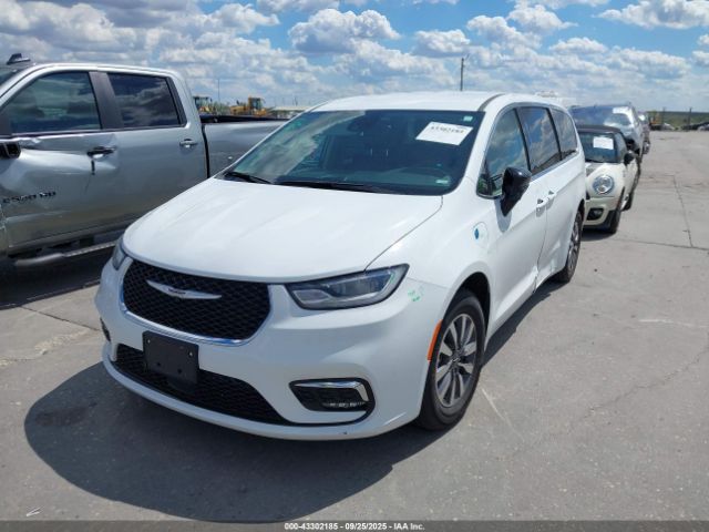 2024 CHRYSLER PACIFICA HYBRID 2C4RC1S76RR181235 Photo 1