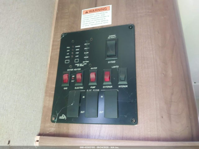 4YDT27128HH920212 Aspen 2017