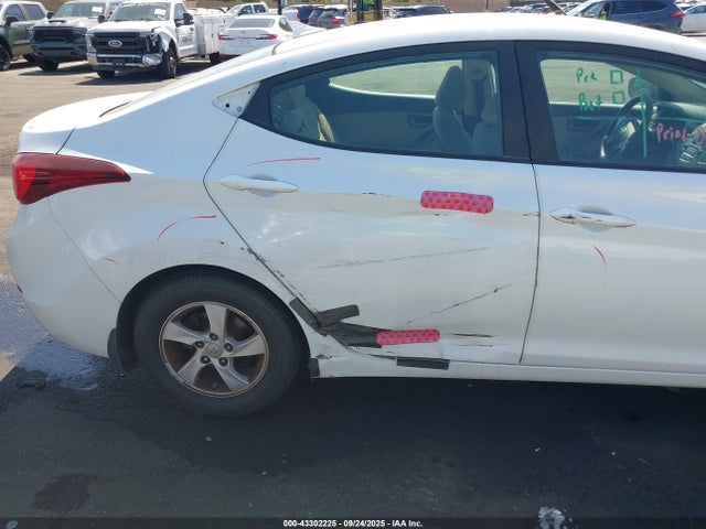 Hyundai dohc mpi nu 2015 5NPDH4AE7FH603695 Image 13