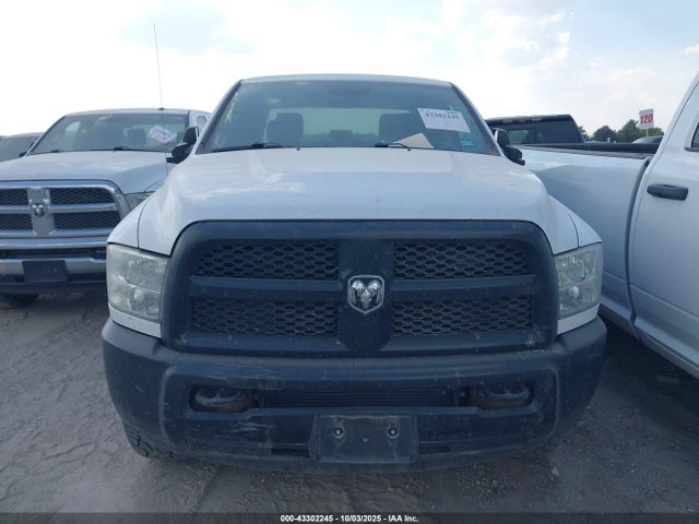RAM 2018 2018 3C6UR5HL2JG313235 Image 12