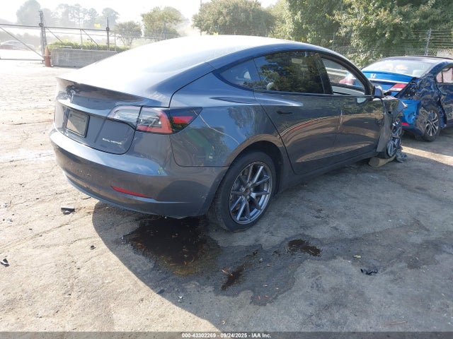 2022 TESLA MODEL 3 5YJ3E1EB4NF240157 Photo 3