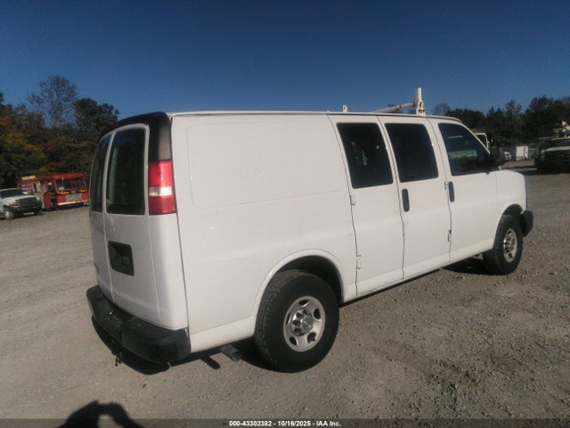 2014 Chevrolet Express 2500 Work Van მანქანა იყიდება აუქციონზე, vin: 1GCWGFCA3E1102357, აუქციონის ნომერი: 43302382