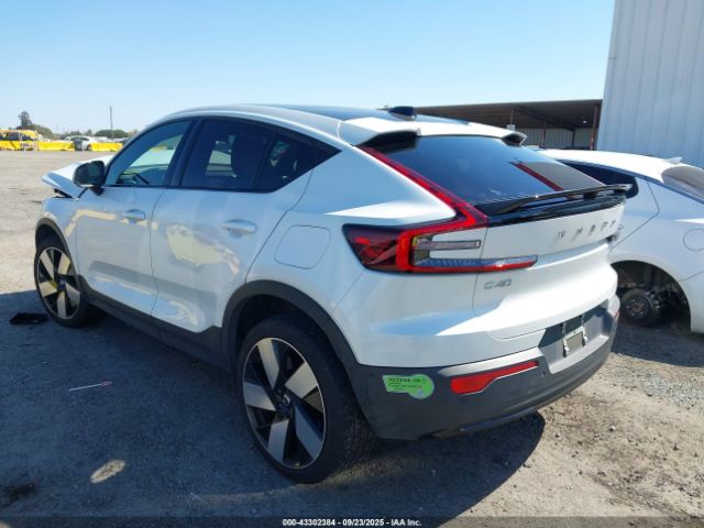 2023 VOLVO C40 RECHARGE PURE ELECTRIC YV4ED3GM1P2033587 Photo 2