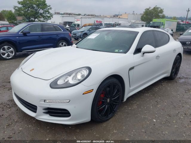 2016 PORSCHE PANAMERA WP0AA2A78GL005447 Photo 1