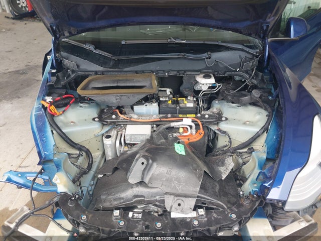 2021 TESLA MODEL Y 5YJYGDEEXMF070574 Photo 9