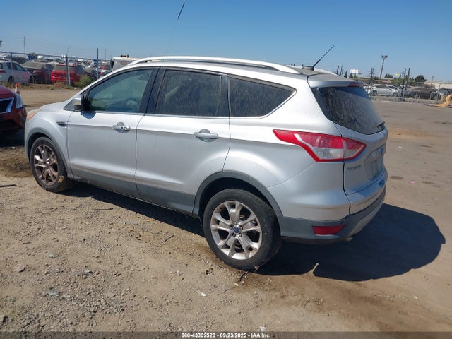 1FMCU9J92EUD19110 Ford 2014