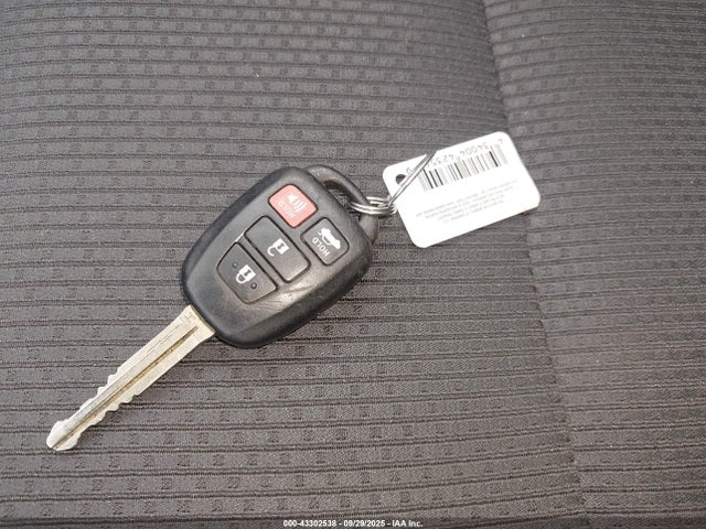 4T1BF1FK7HU342566 Toyota 2ar-fe