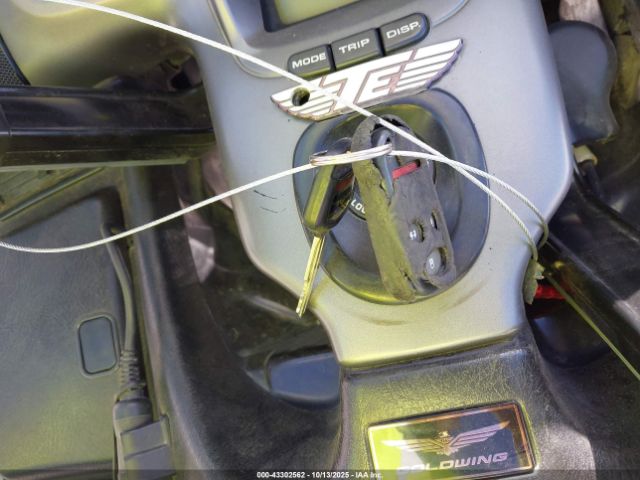 2004 HONDA GL1800 1HFSC47084A303840 Photo 10