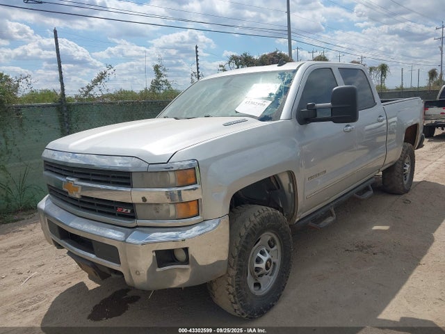 1GC1KWE82FF161858 Chevrolet lml