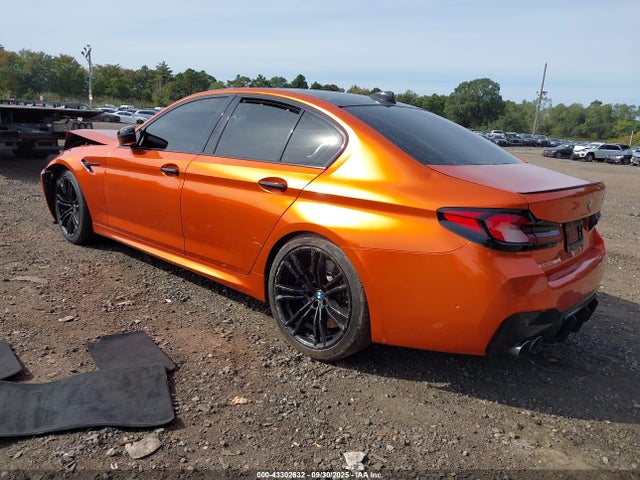 2021 BMW M5 WBS83CH05MCF71418 Photo 2