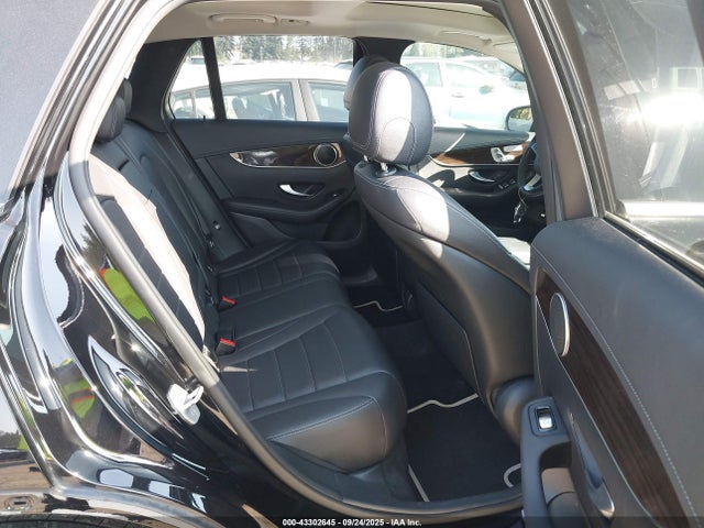 WDC0G4KB3GF075181 Mercedes-Benz m274