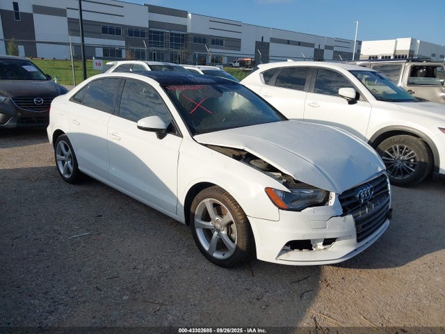 2016 AUDI A3 WAUA7GFF1G1049231 Photo 0