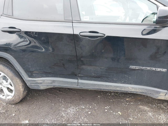 Jeep Compass 2025 3C4NJDAN2ST501840 Image 17